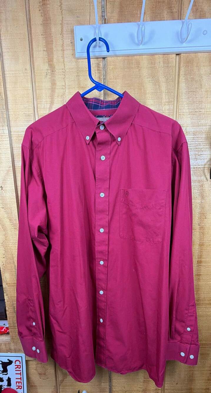 Ariat Wrinkle Free Red Long Sleeve Button Up Shirt Men's Size L